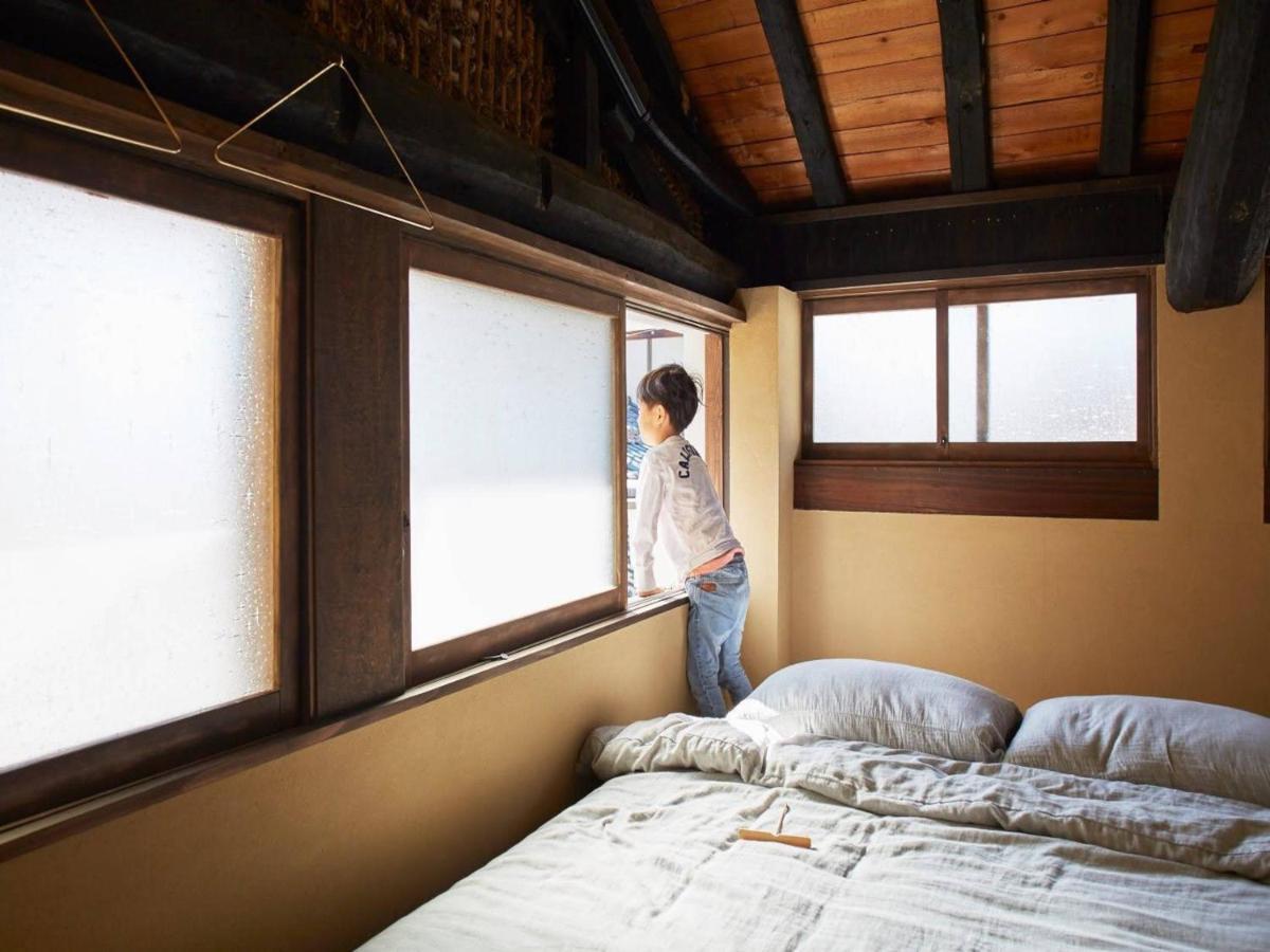 Hostel & Tatami Bar Uchikobare -内子晴れ- Exteriör bild