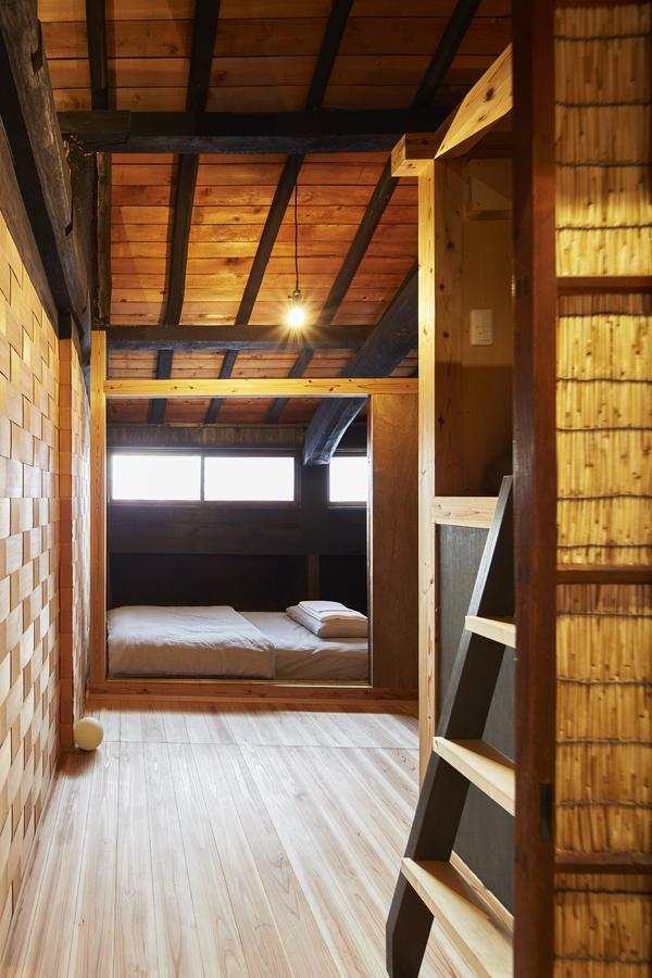 Hostel & Tatami Bar Uchikobare -内子晴れ- Exteriör bild